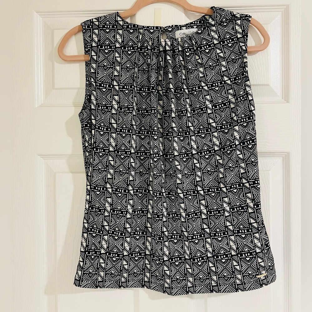 Gorgeous Calvin Klein Blouse